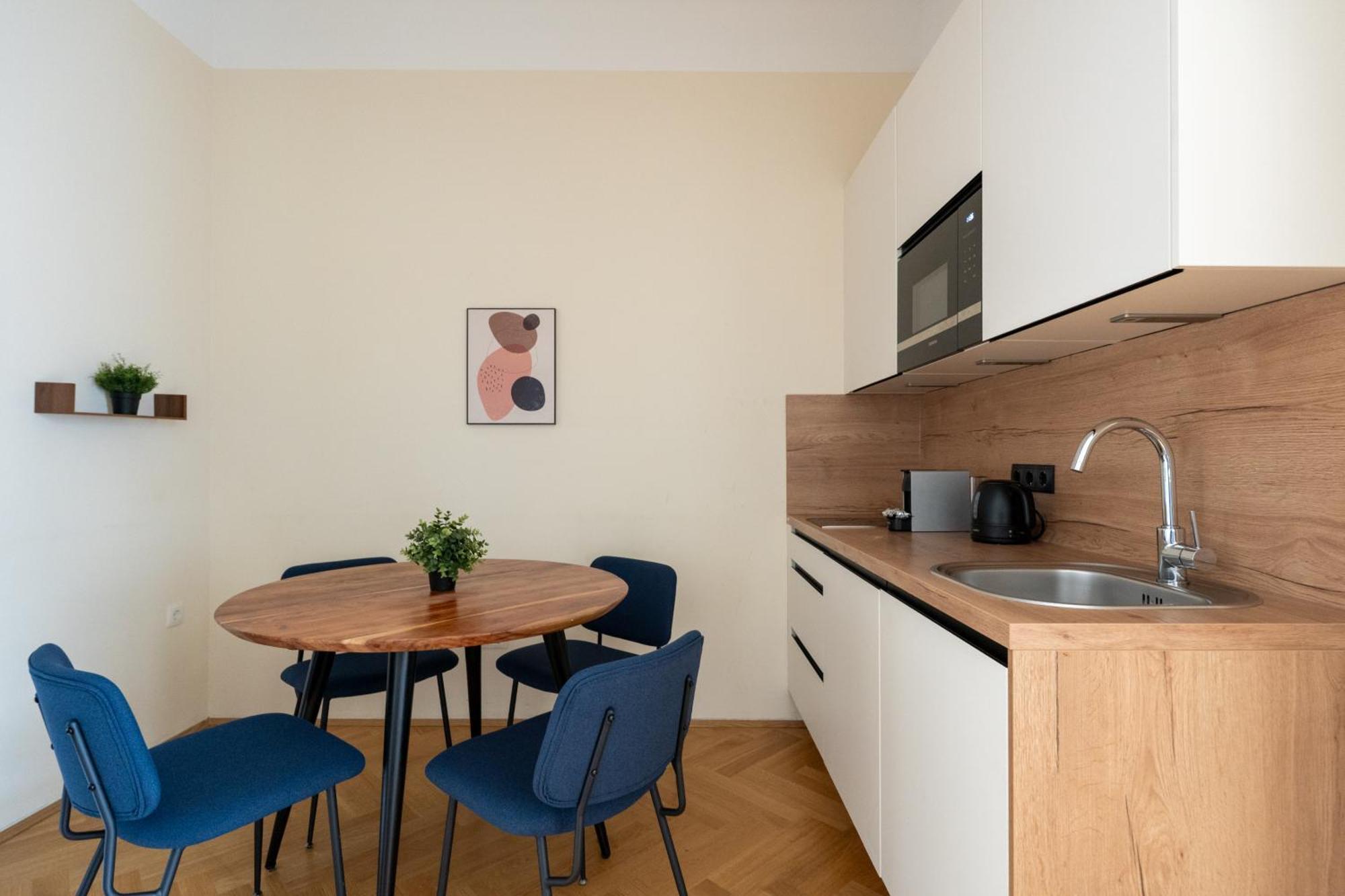 Vienna Stay Apartments Schoenbrunn Экстерьер фото